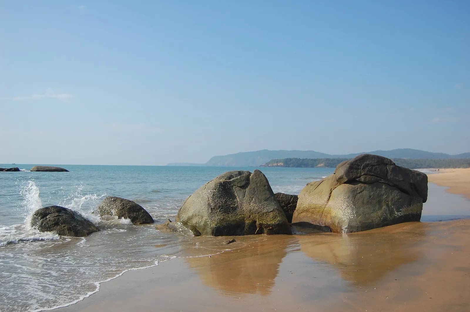 Rock formations at Palolem Beach in Goa